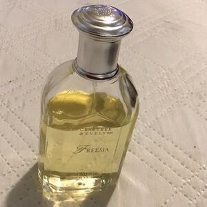 Crabtree & Evelyn Freesia Setting Spray - Silver and Yellow